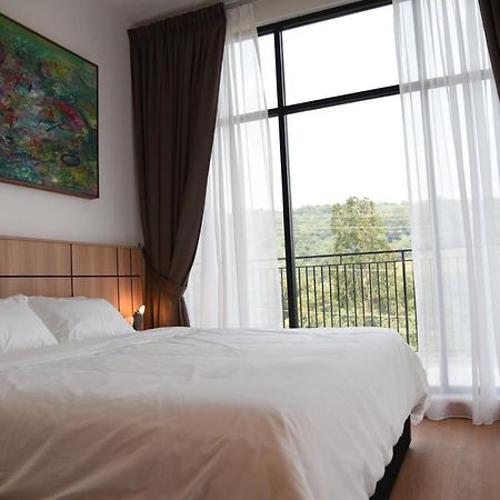 Jenderam Hill Villa Sepang Luaran gambar
