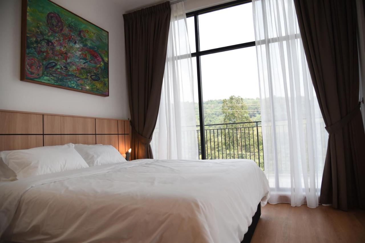 Jenderam Hill Villa Sepang Luaran gambar